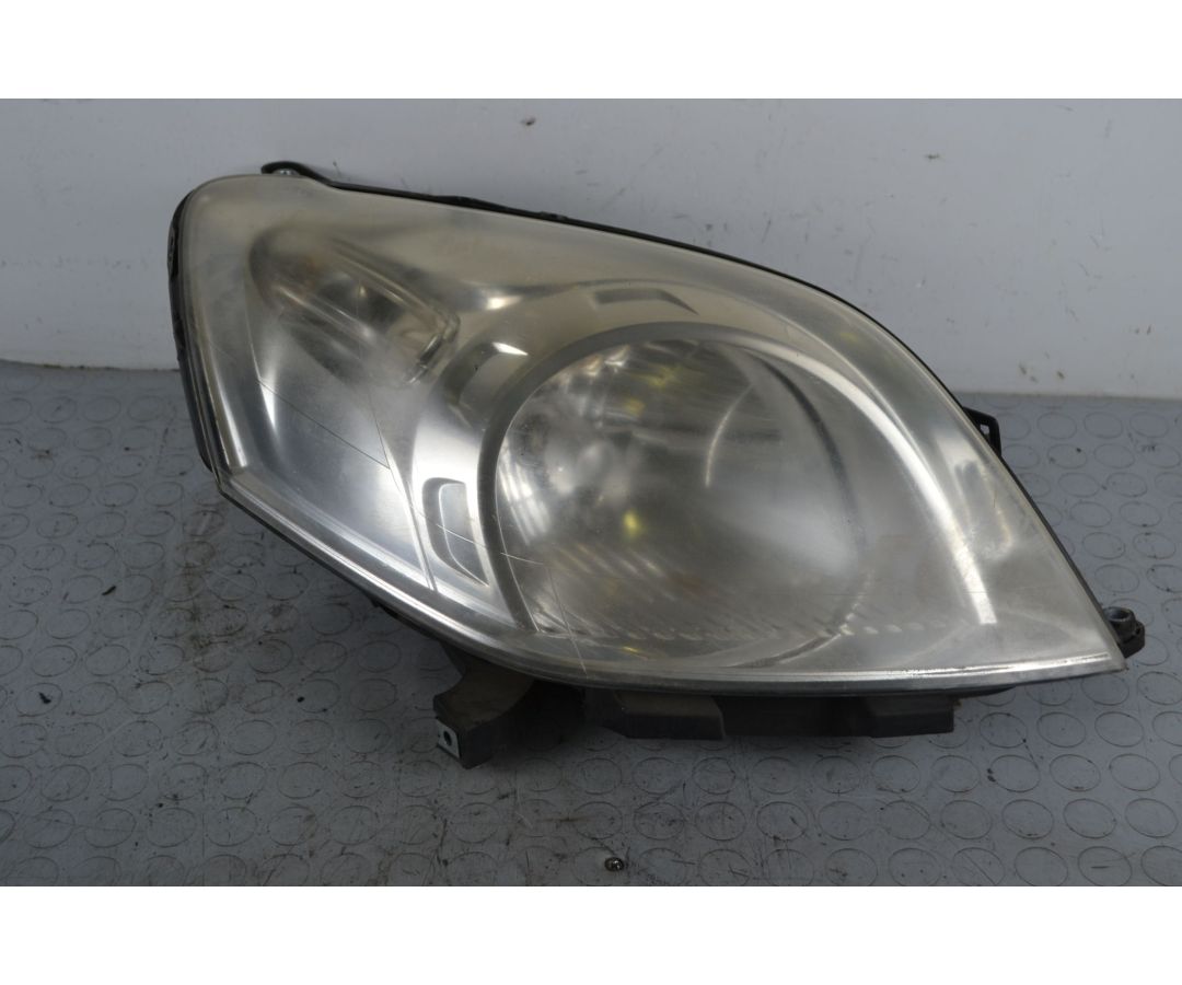 Faro Anteriore DX Fiat Fiorino Cassone 225 dal 10/2007 al 04/2016 Cod 45560393 Cod Motore 350A1000  1703665954273