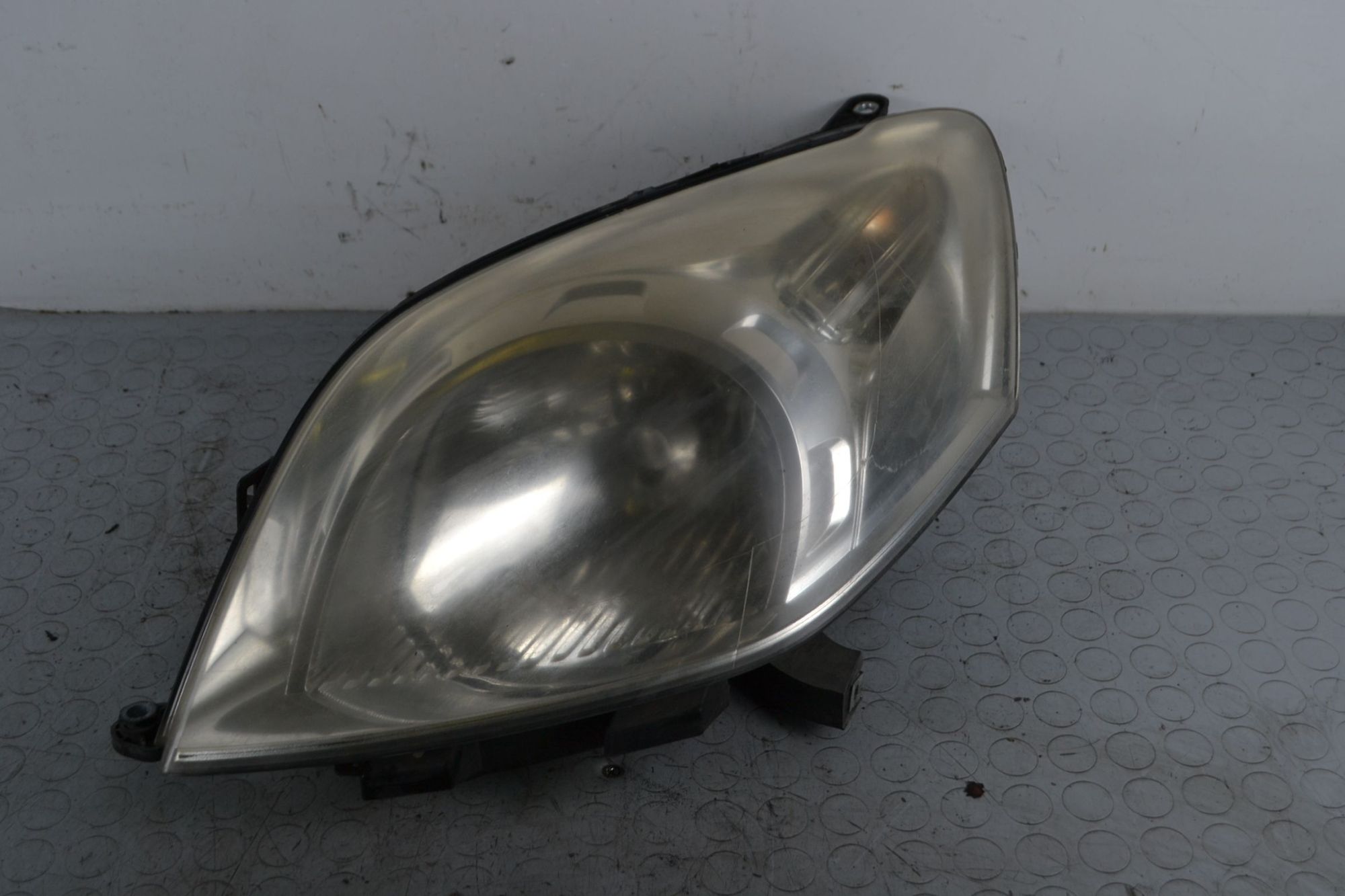 Faro Anteriore SX Fiat Fiorino Cassone 225 10/2007 al 04/2016 Cod 45570383 Cod Motore 350A1000  1703666427134