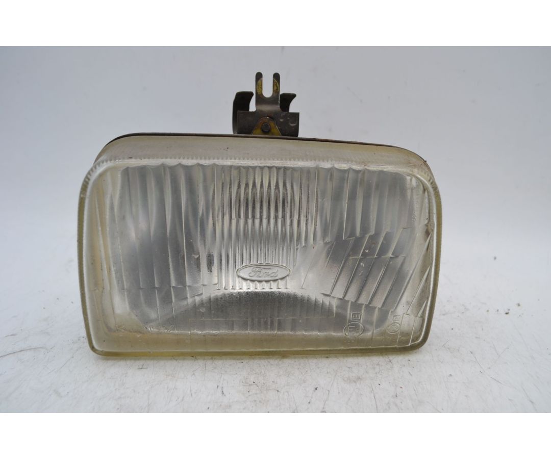 Faro anteriore DX Ford Fiesta I Dal 1976 al 1983 Cod 77FG13K060  1704195619113