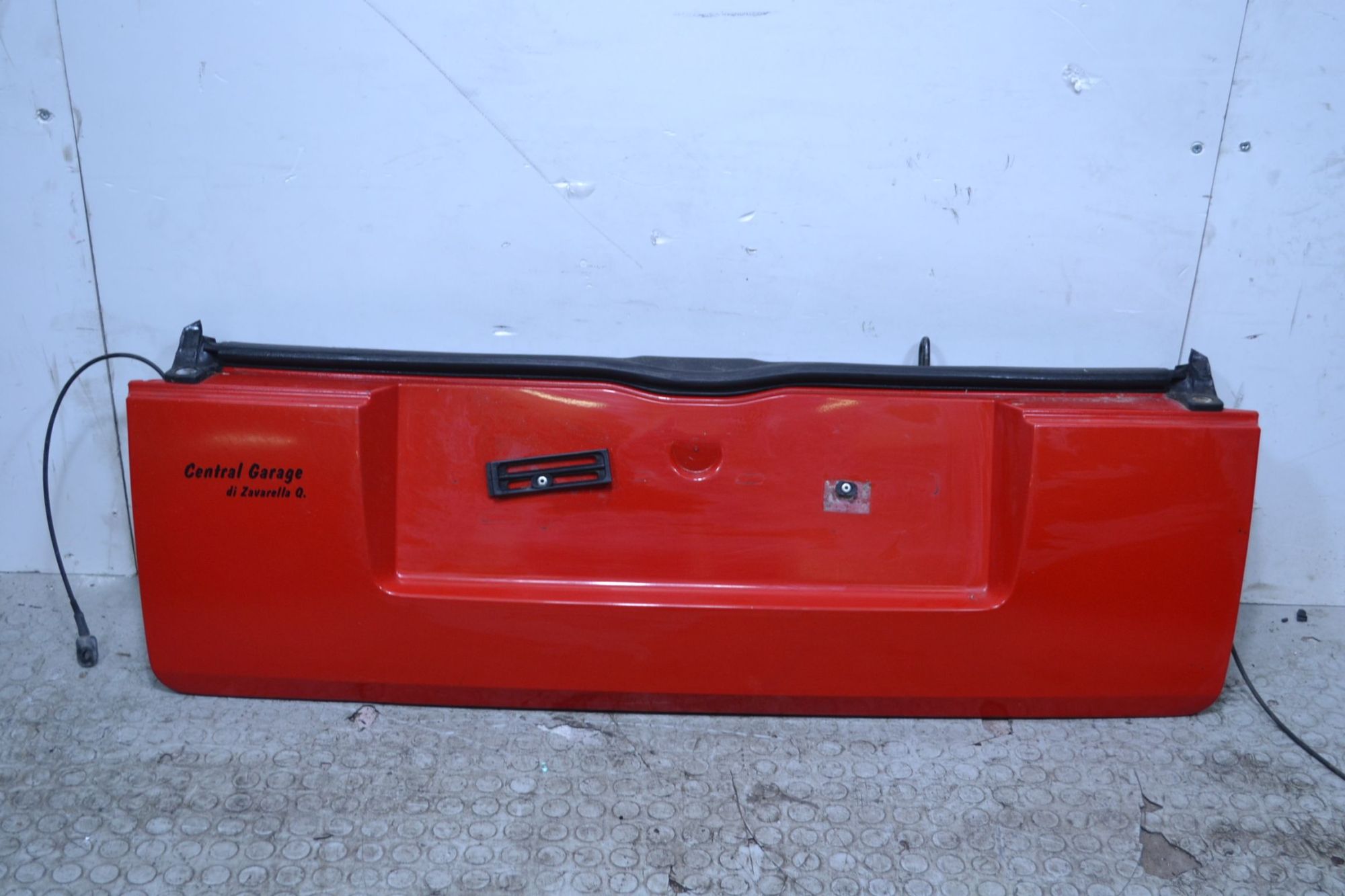 Portellone bagagliaio posteriore inferiore Citroen C2 Dal 2003 al 2009 Colore rosso  1704730504065