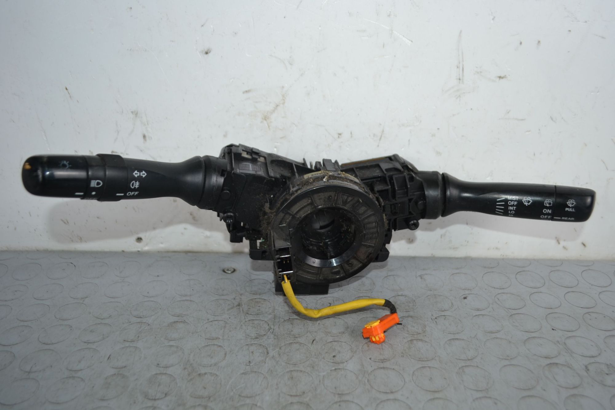 Devioluci completo Toyota Yaris Dal 2005 al 2011 Cod 0D09017F143  1704981914446