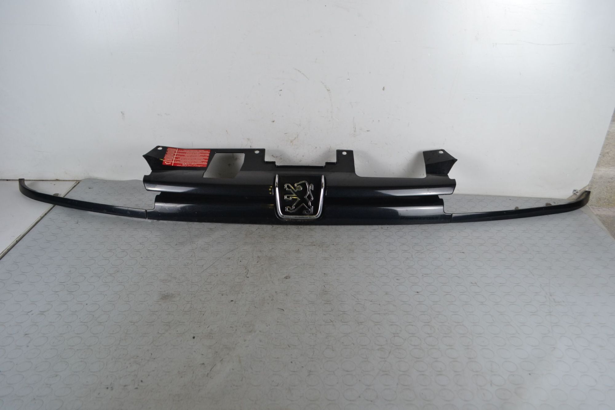 Griglia Anteriore Peugeot 306 Cabriolet dal 10/1992 al 12/1996 Cod 9621133177 Cod Motore LFZ  1704986500804