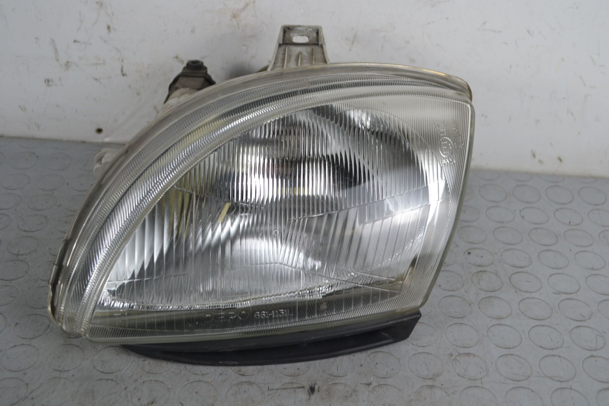 Faro anteriore SX Fiat Seicento Dal 1998 al 2005 Cod 661-1131L  1705049675286