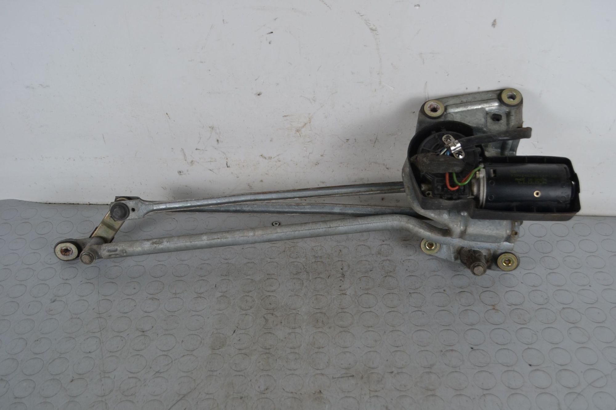 Motorino Tergicristalli Anteriore Peugeot 306 cabriolet dal 10/1992 al 12/1996 Cod 0390246338 Cod Motore LFZ  1705050241975