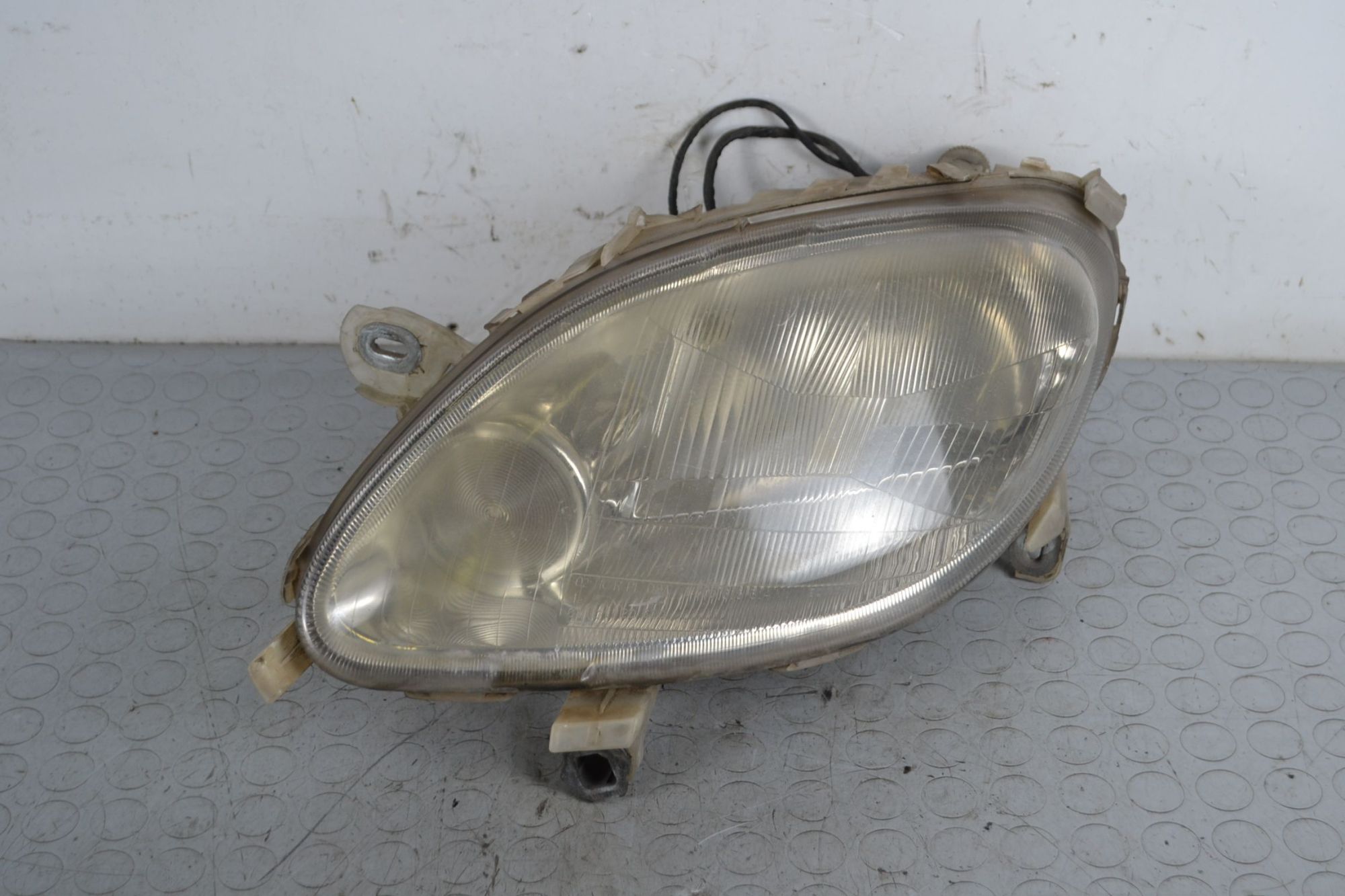 Faro Anteriore SX Smart ForTwo W450 dal 1998 al 2004 Cod 0301088313  1705070398710