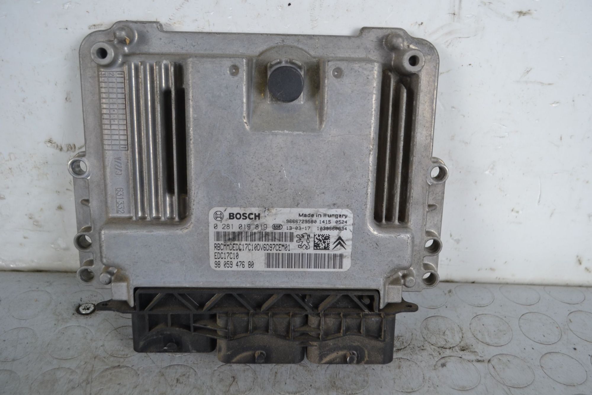 Centralina ECU Citroen DS3 Dal 2010 al 2019 Cod 0281019819  1705075422731