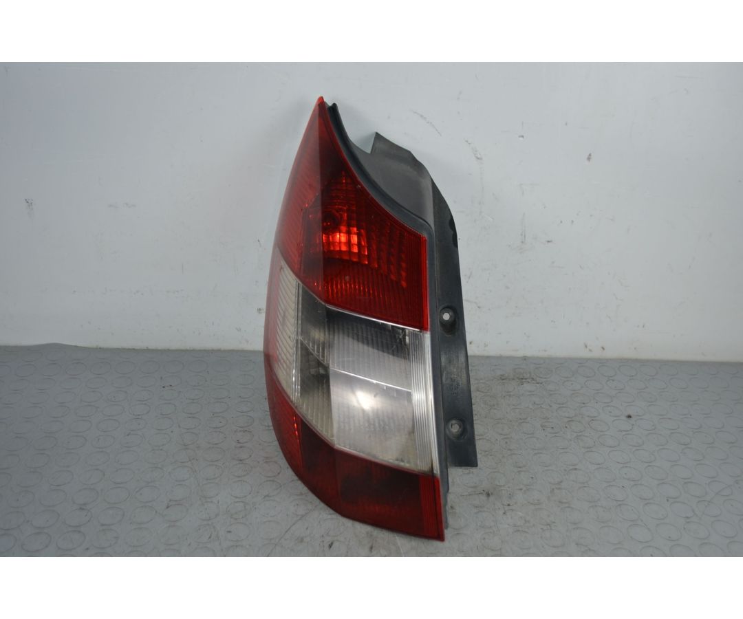 Fanale stop posteriore SX Renault Scenic II Dal 2002 al 2006 Cod 8200493374  1705312604975