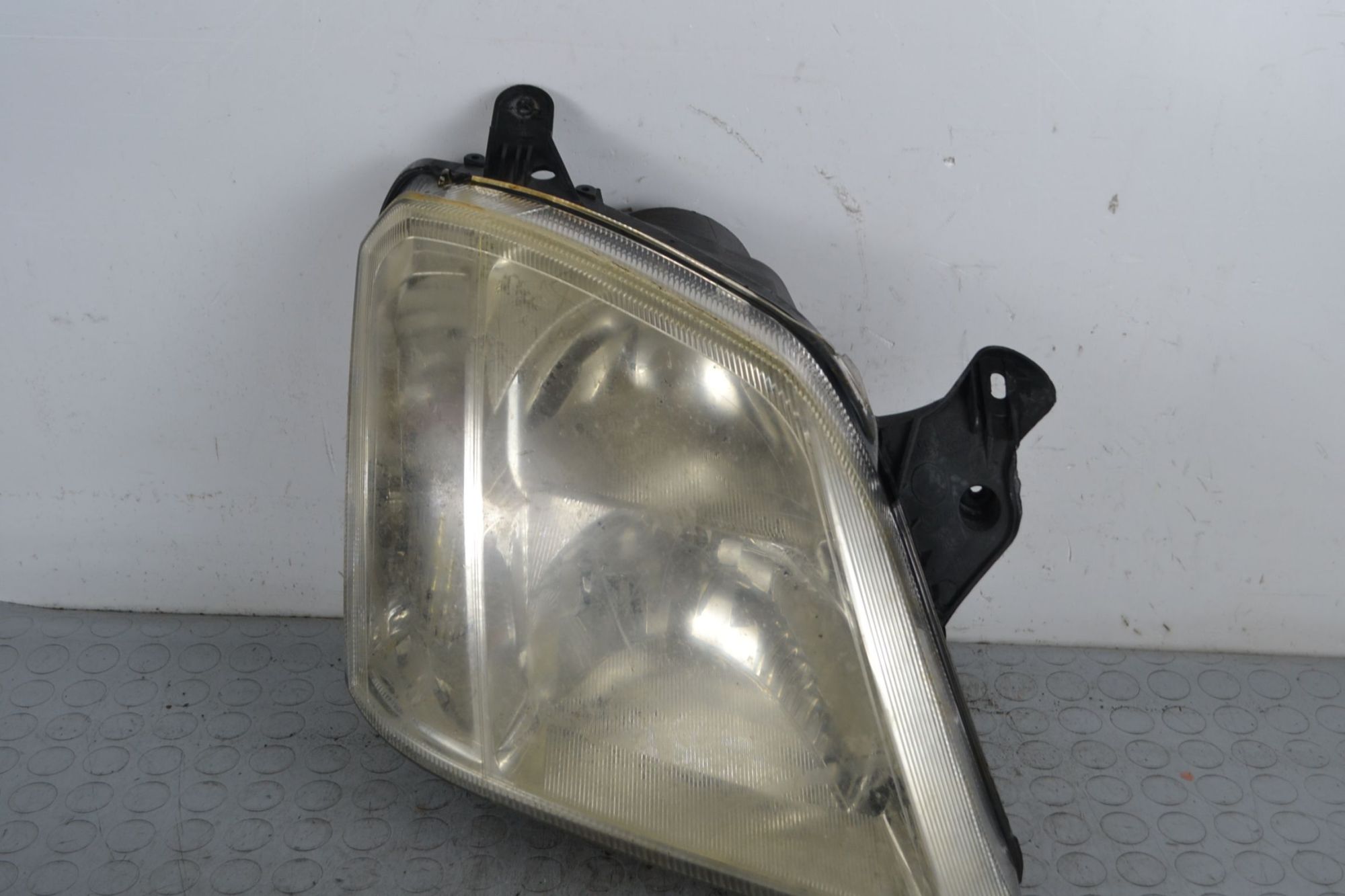 Faro anteriore DX Opel Meriva A Dal 2003 al 2010 Cod 93321053  1705334323090