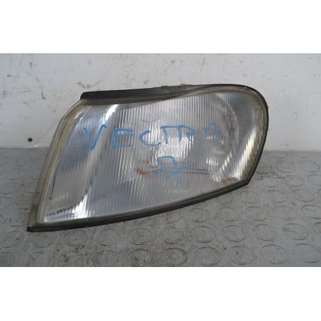 Freccia direzionale anteriore SX Opel Vectra B Dal 1995 al 2002 Cod 090543320  1705410749301