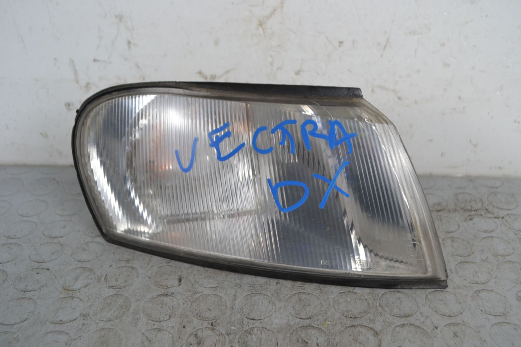 Freccia direzionale anteriore DX Opel Vectra B Dal 1995 al 2002 Cod 07733160  1705411274826