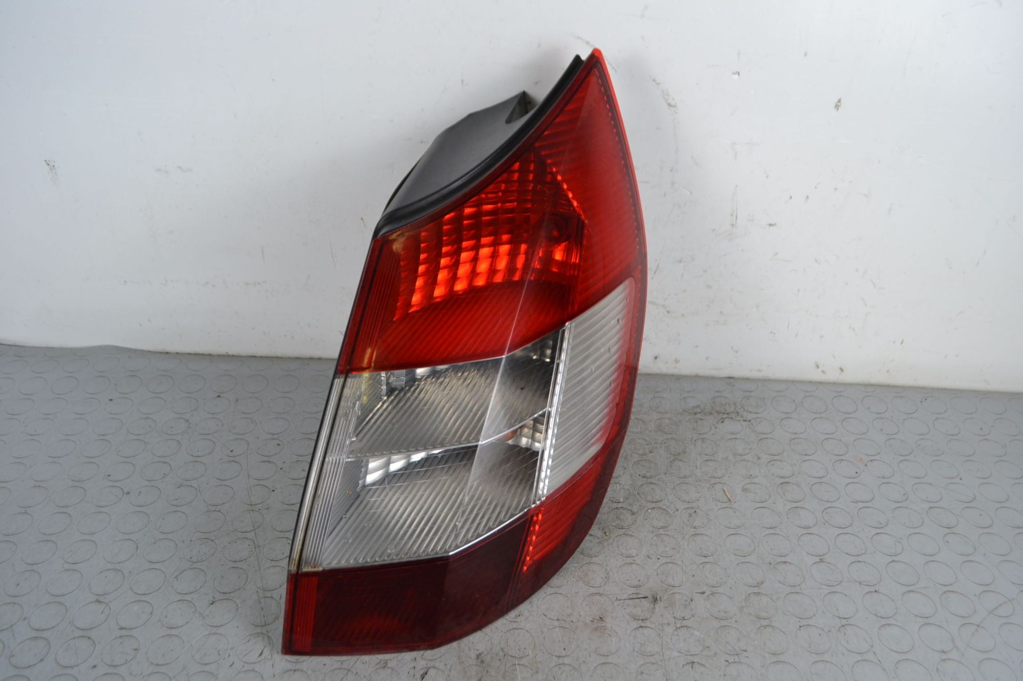 Fanale stop posteriore DX Renault Scenic II Dal 2003 al 2006 Cod 8200493375--G  1705421216731