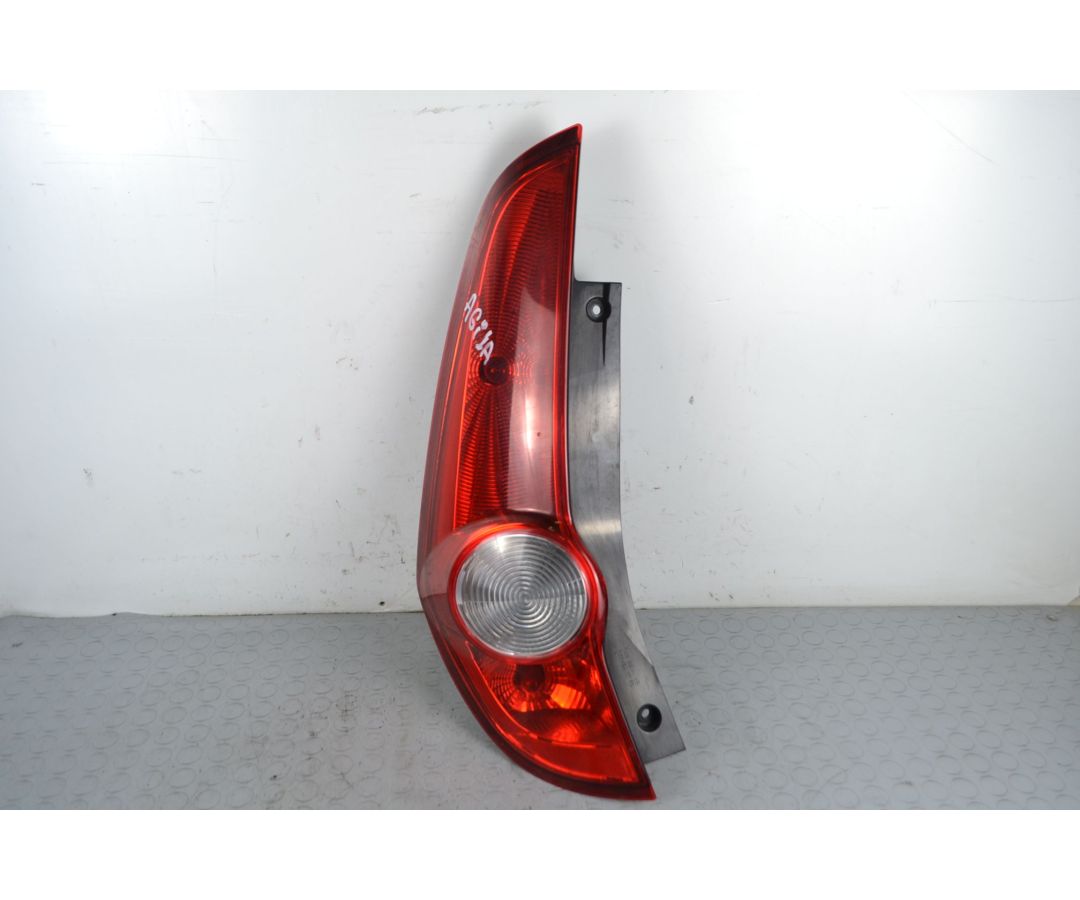 Fanale Stop Posteriore SX Opel Agila B dal 2008 al 2015 Cod 89071595  1705680676802