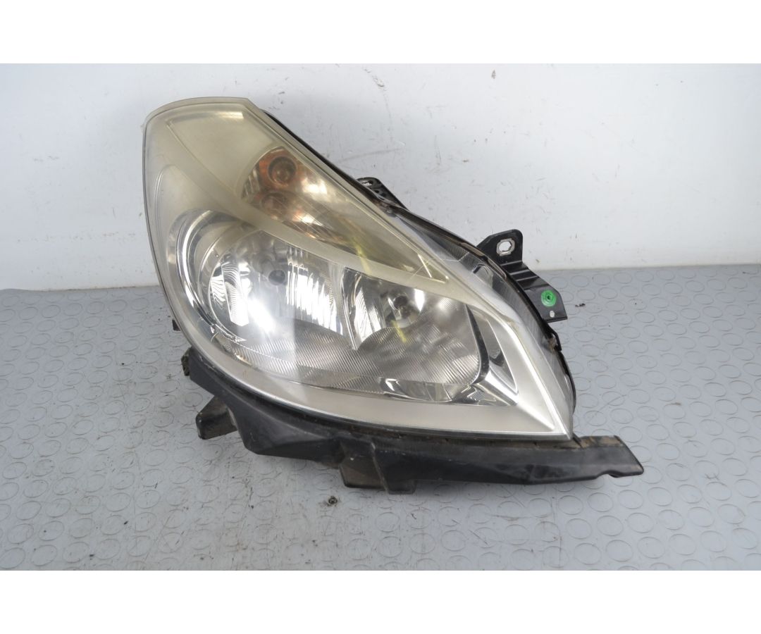 Faro Anteriore DX Renault Clio III dal 2005 al 2009 Cod 8200459823  1705922911166