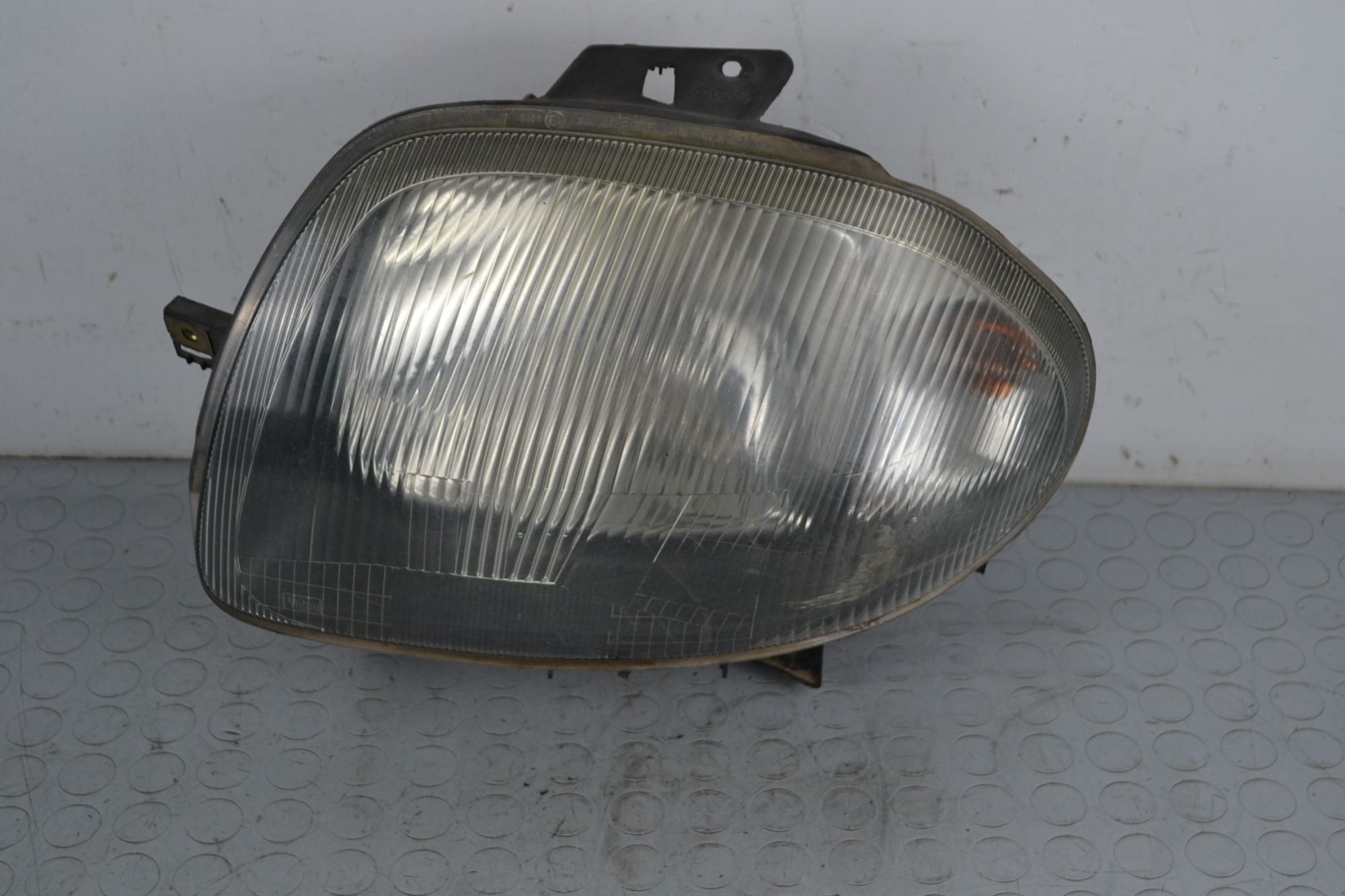 Faro Anteriore SX Renault Clio II dal 1998 al 2001 Cod 7701697617  1706094351279