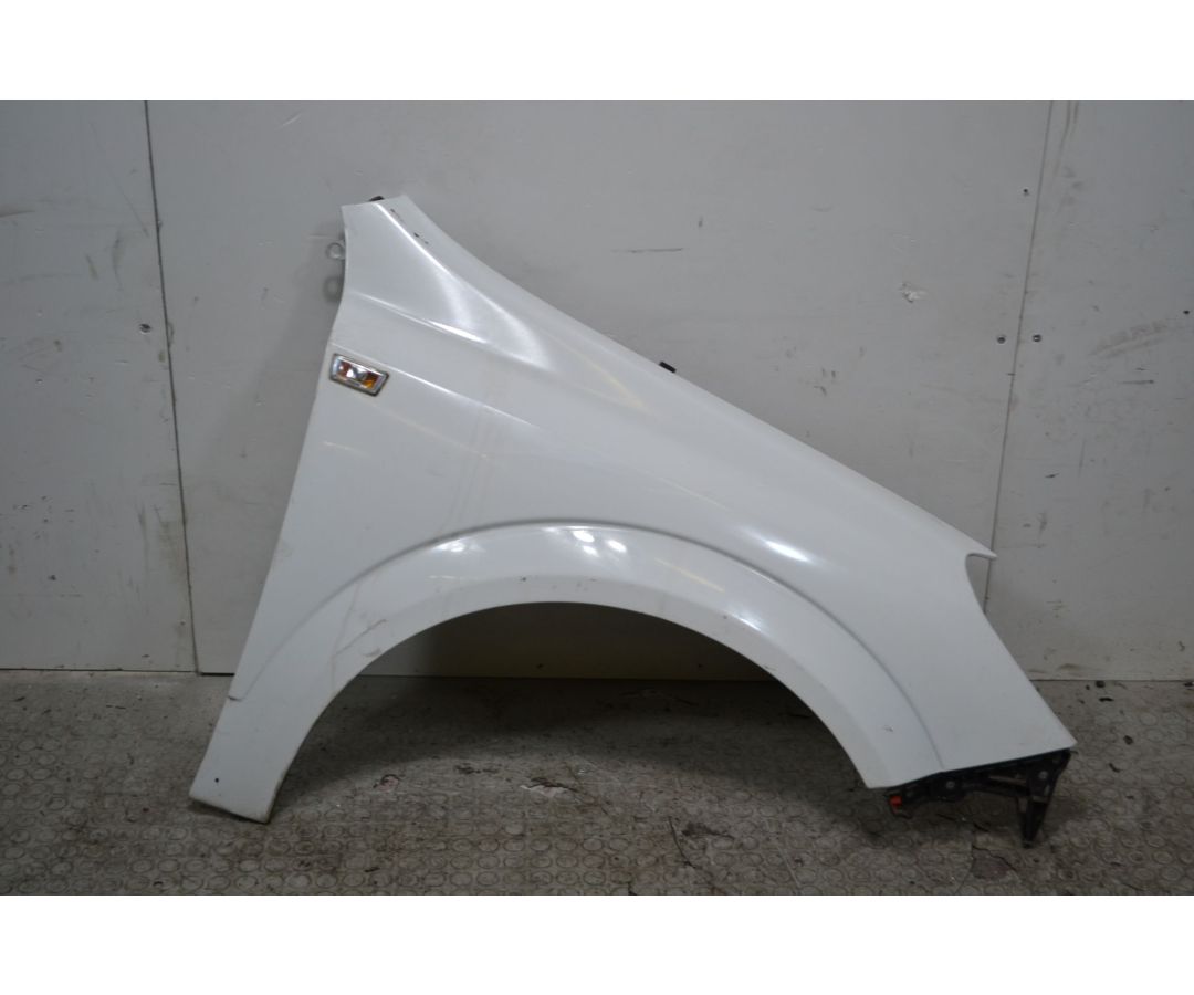 Parafango anteriore DX Opel Astra H Dal 2004 al 2011 Colore bianco  1706096213902