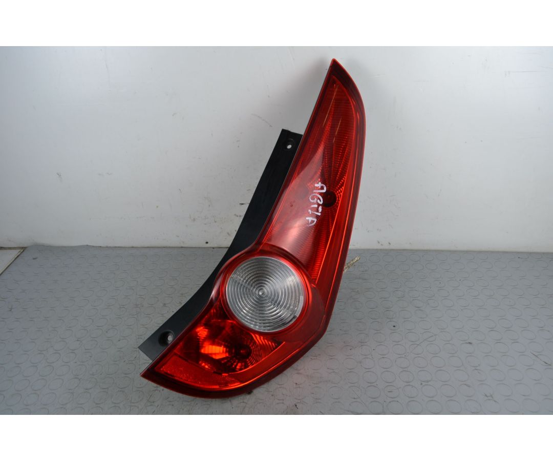 Fanale Stop posteriore DX Opel Agila B dal 2008 al 2015 Cod 93193680  1706263392744