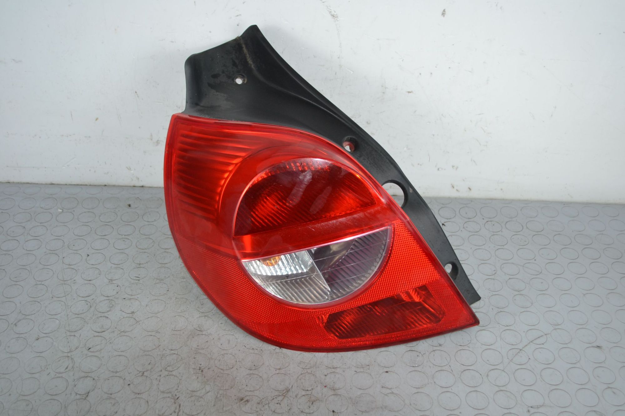 Fanale Stop posteriore SX Renault Clio III dal 2005 al 2009 Cod 89035079  1706610032132