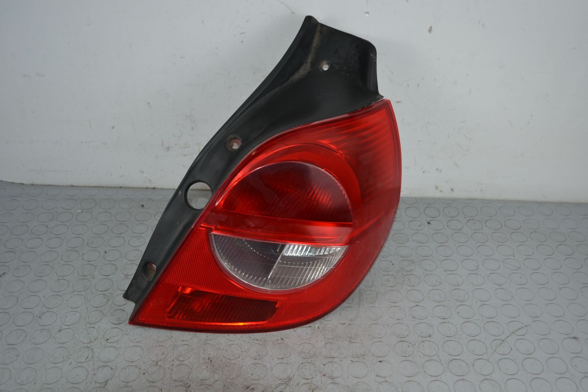 Fanale Stop posteriore DX Renault Clio III dal 2005 al 2009 Cod 89035080  1706610632011