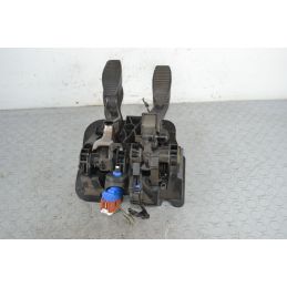 Pedaliera freno e frizione Fiat Panda 312 dal 12/2011 al 04/2017 Cod 25813920 Cod Motore 199A9000  1706865318531