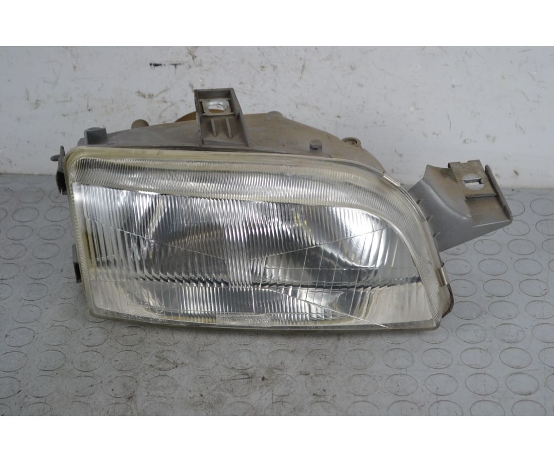 Faro Anteriore DX Fiat Punto 176 dal 1993 al 1999 Cod 46433209  1706869570744