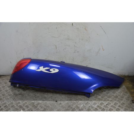 Carena Fianchetto Posteriore Con Stop Destro Dx Piaggio X9 250 Dal 1999 al 2002  1707746556417