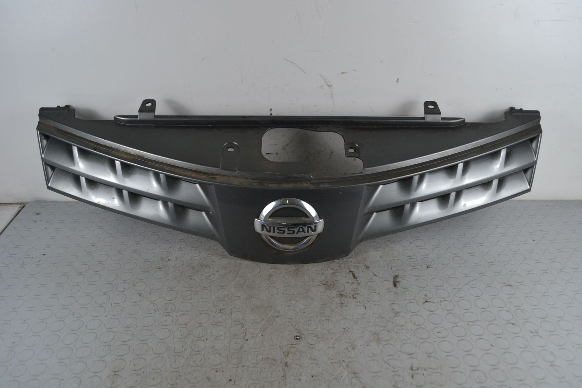 Griglia Anteriore Nissan Note dal 2004 al 2013 Cod 623109U000  1708686446134