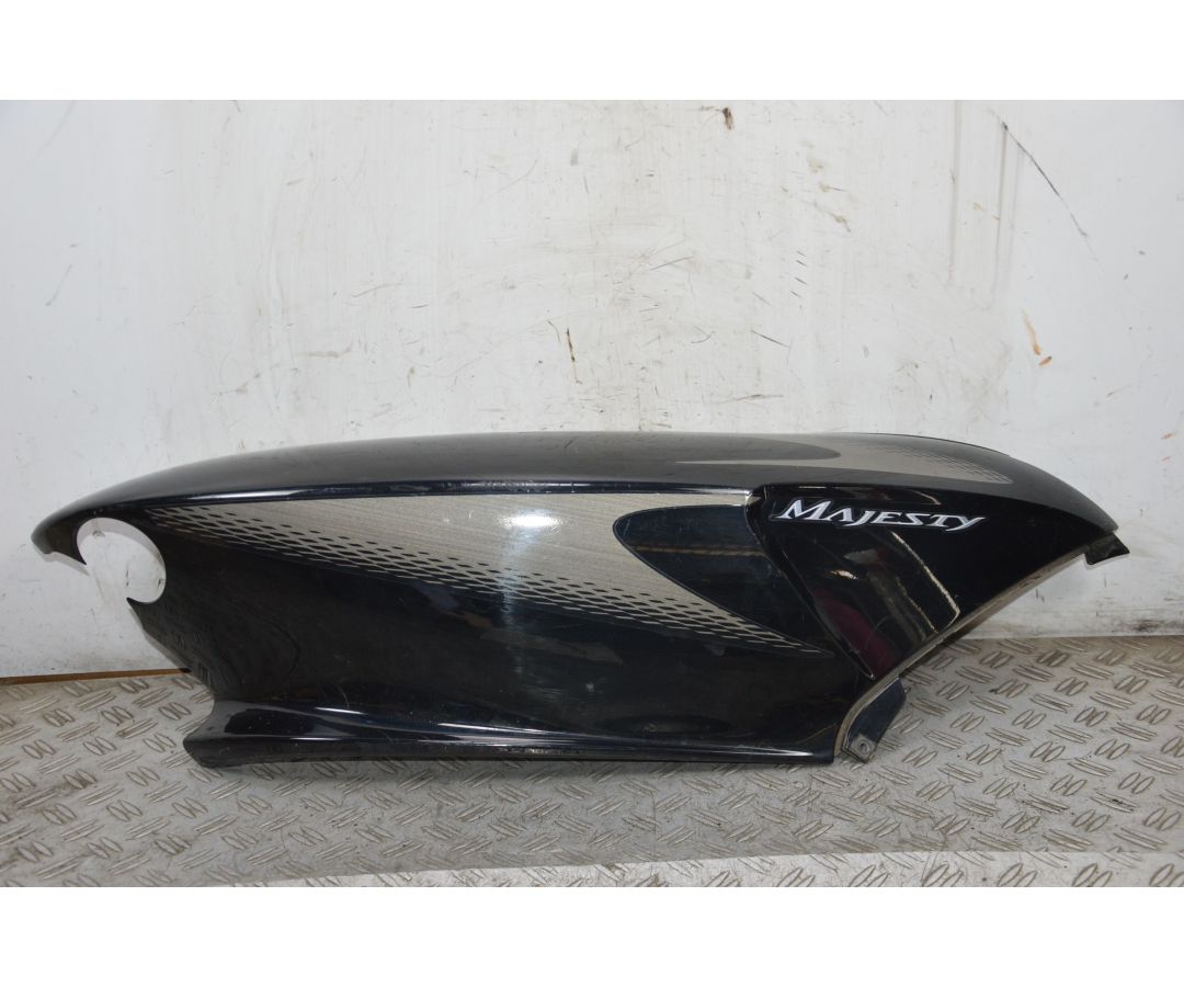 Carena Fianchetto Posteriore Destro Yamaha Majesty 125 / 150 / 180 dal 1998 al 2006  1709725694158