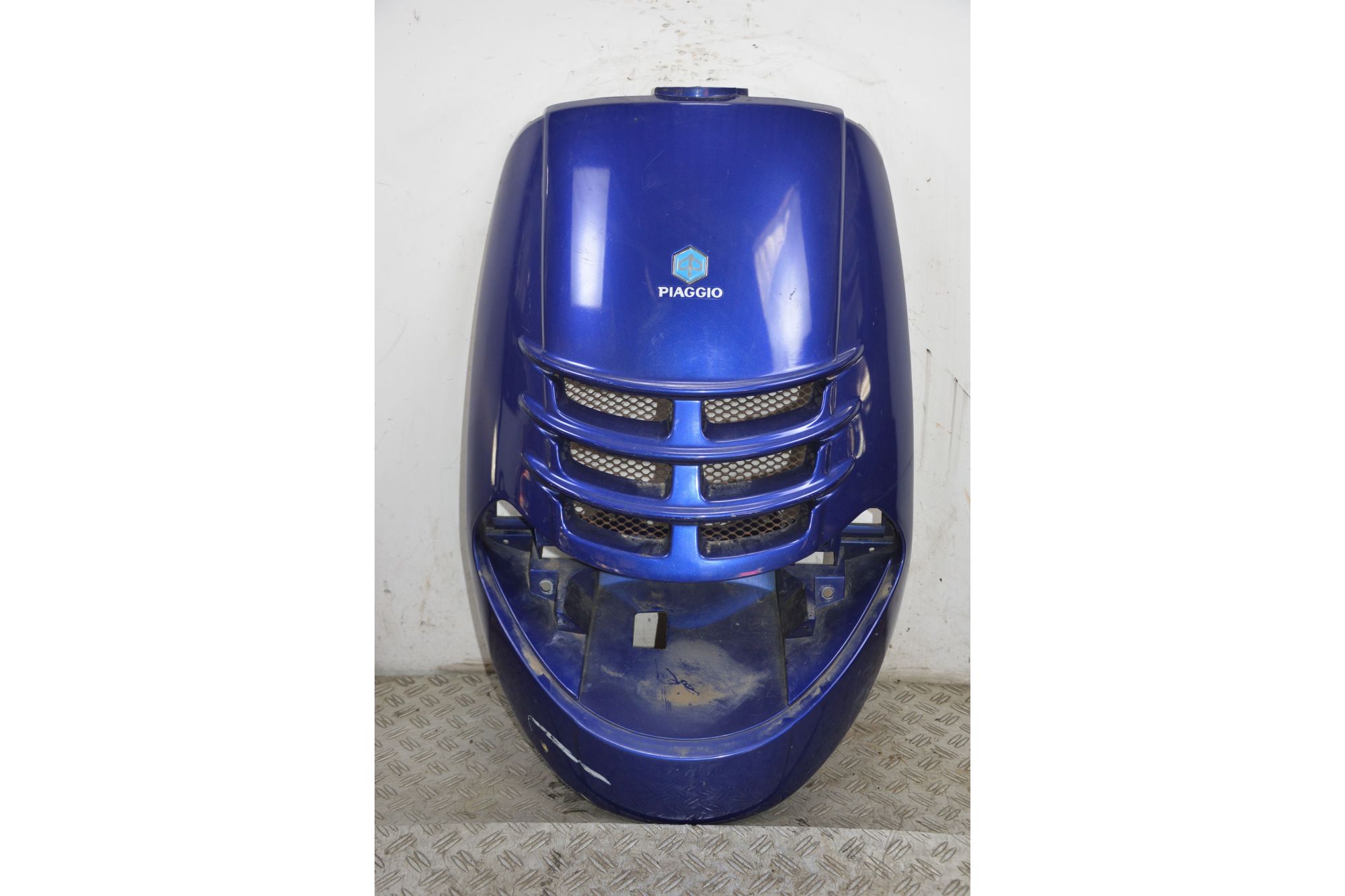 Carena Scudo Anteriore Piaggio Super Hexagon GTX 250 Dal 1999 al 2001  1710499346518