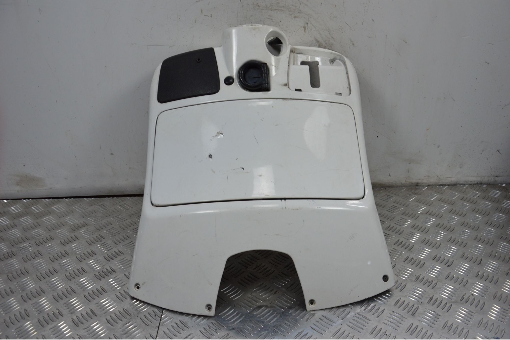 Carena Retroscudo Piaggio Vespa GTS 250 Dal 2005 al 2012  1712129045532