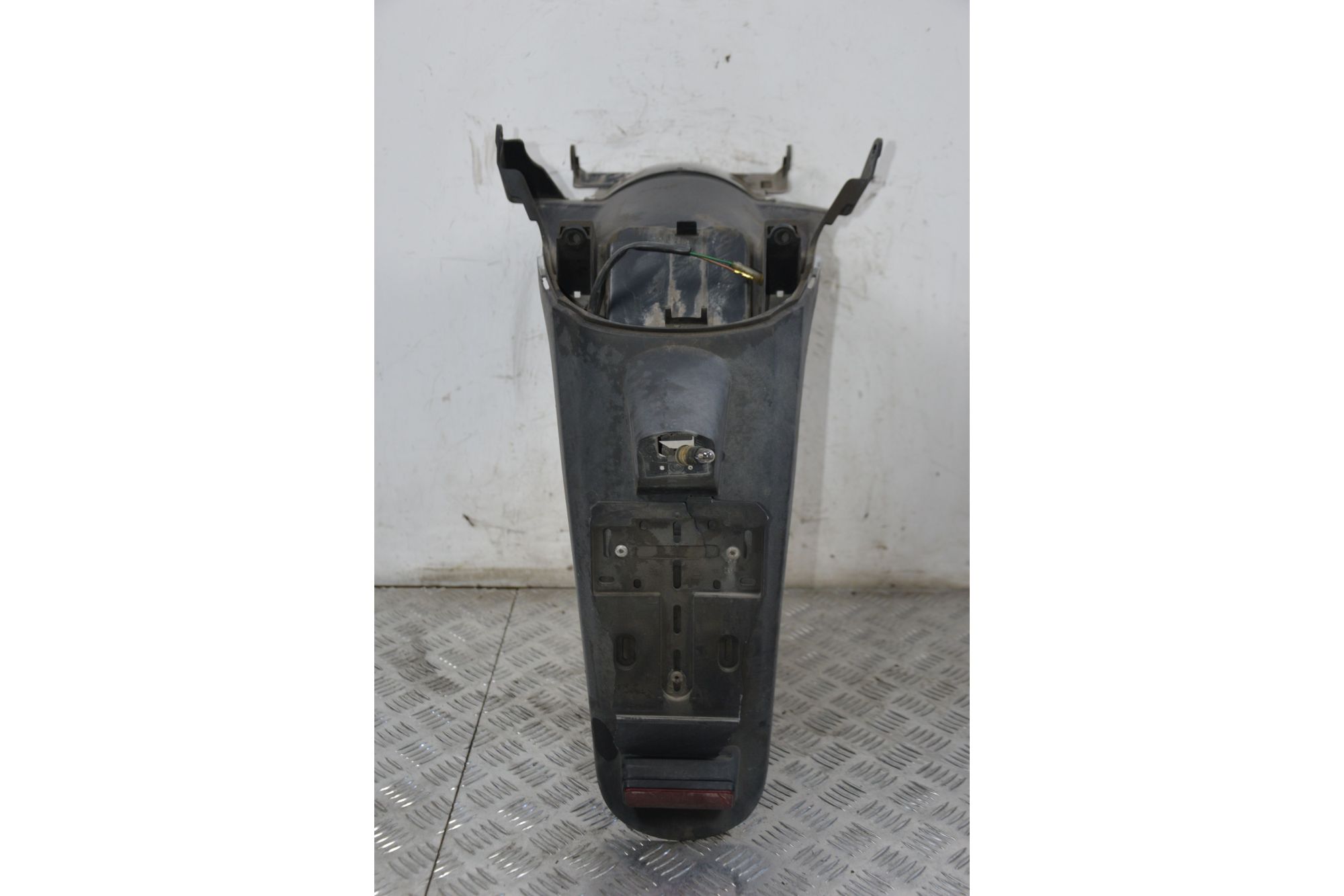 Carena Portatarga Honda SH 150 dal 2001 al 2004  1712934974744