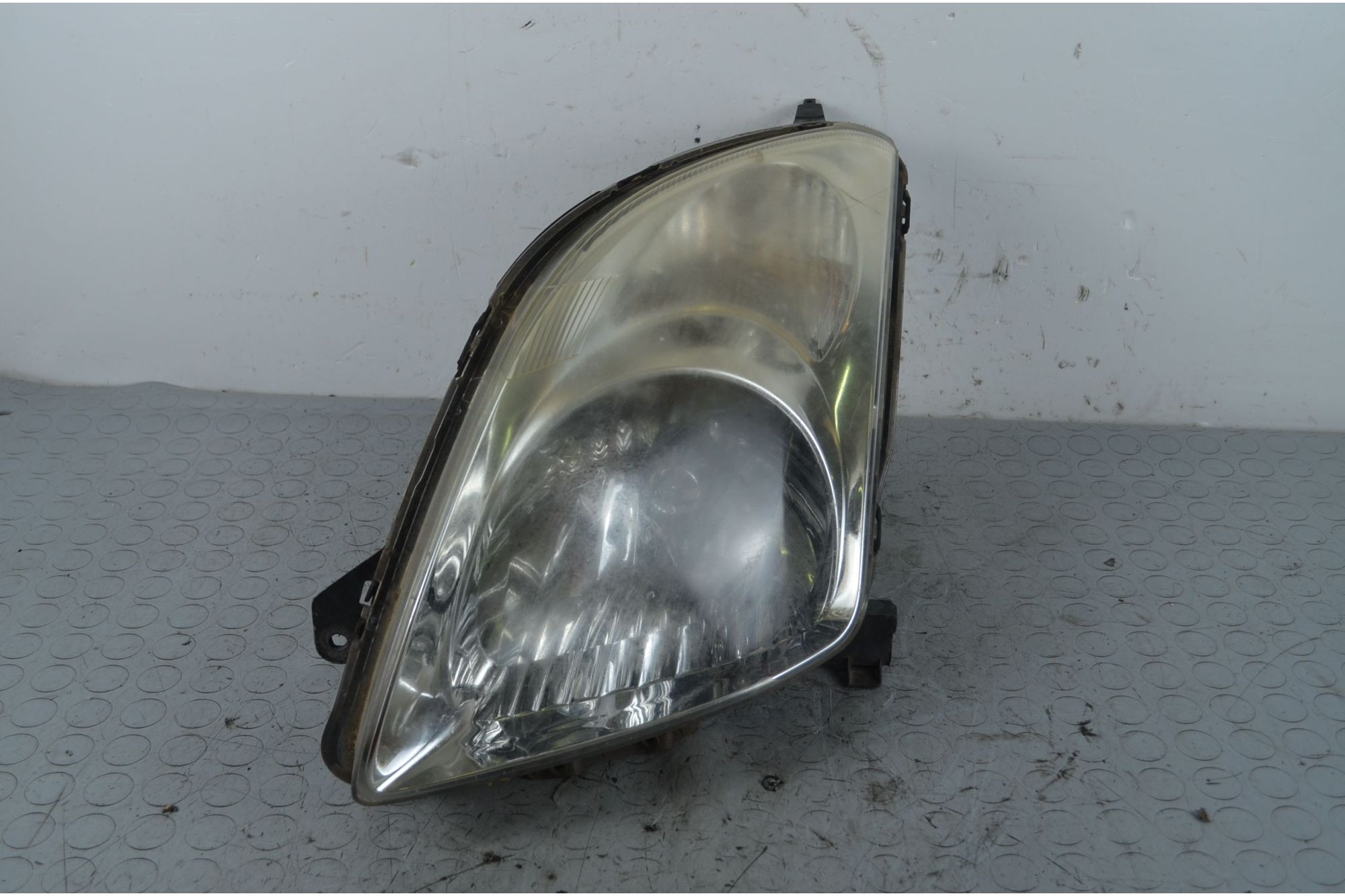 Faro fanale anteriore SX Suzuki Swift Dal 2005 al 2011 Cod 35300-62J11  1714641241027