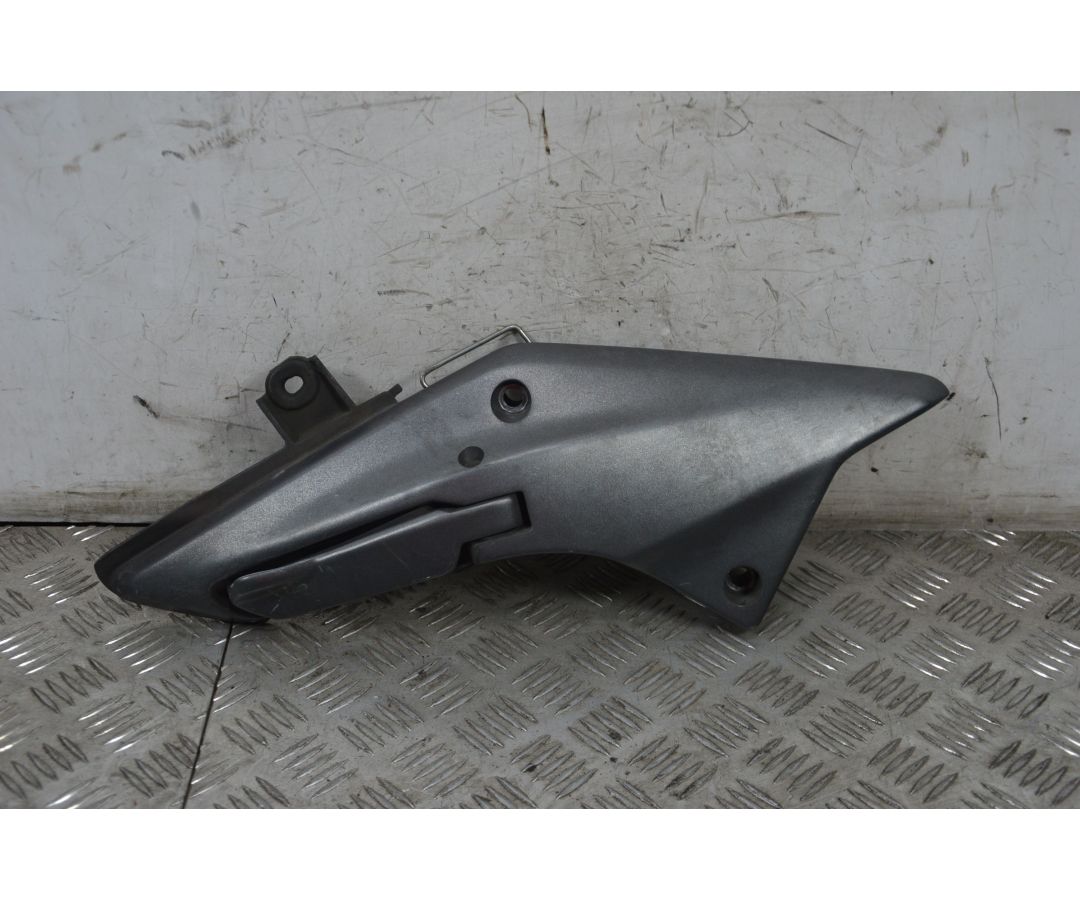 Pedana Poggiapiedi Passeggero Destro Dx Honda Silver Wing 400 / 600 dal 2001 al 2009  1715332857671