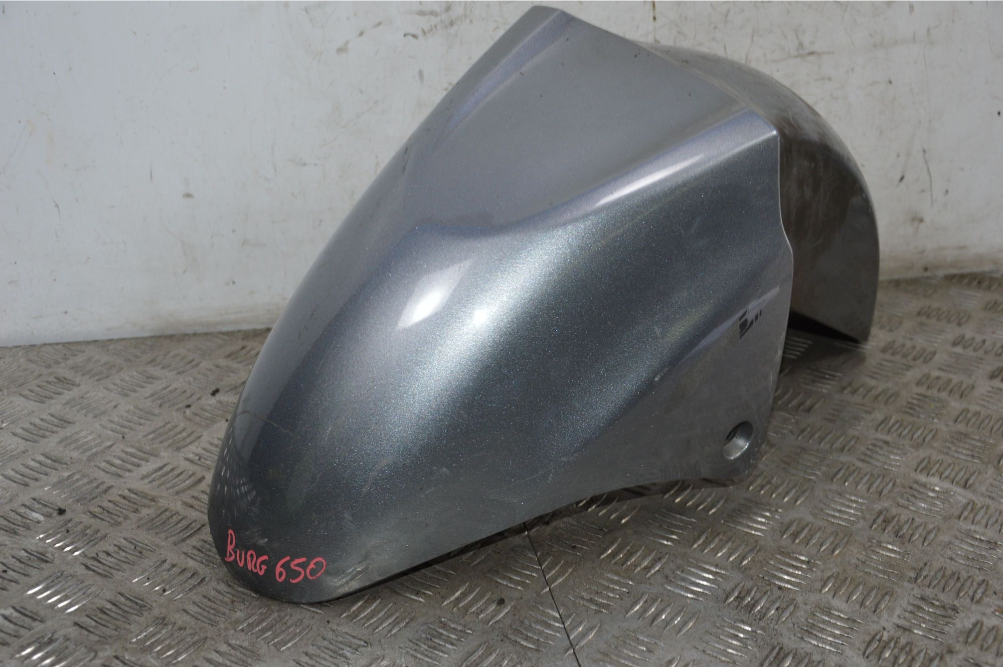 Carena Parafango Anteriore Suzuki Burgman 650 dal 2005 al 2010  1715696360497