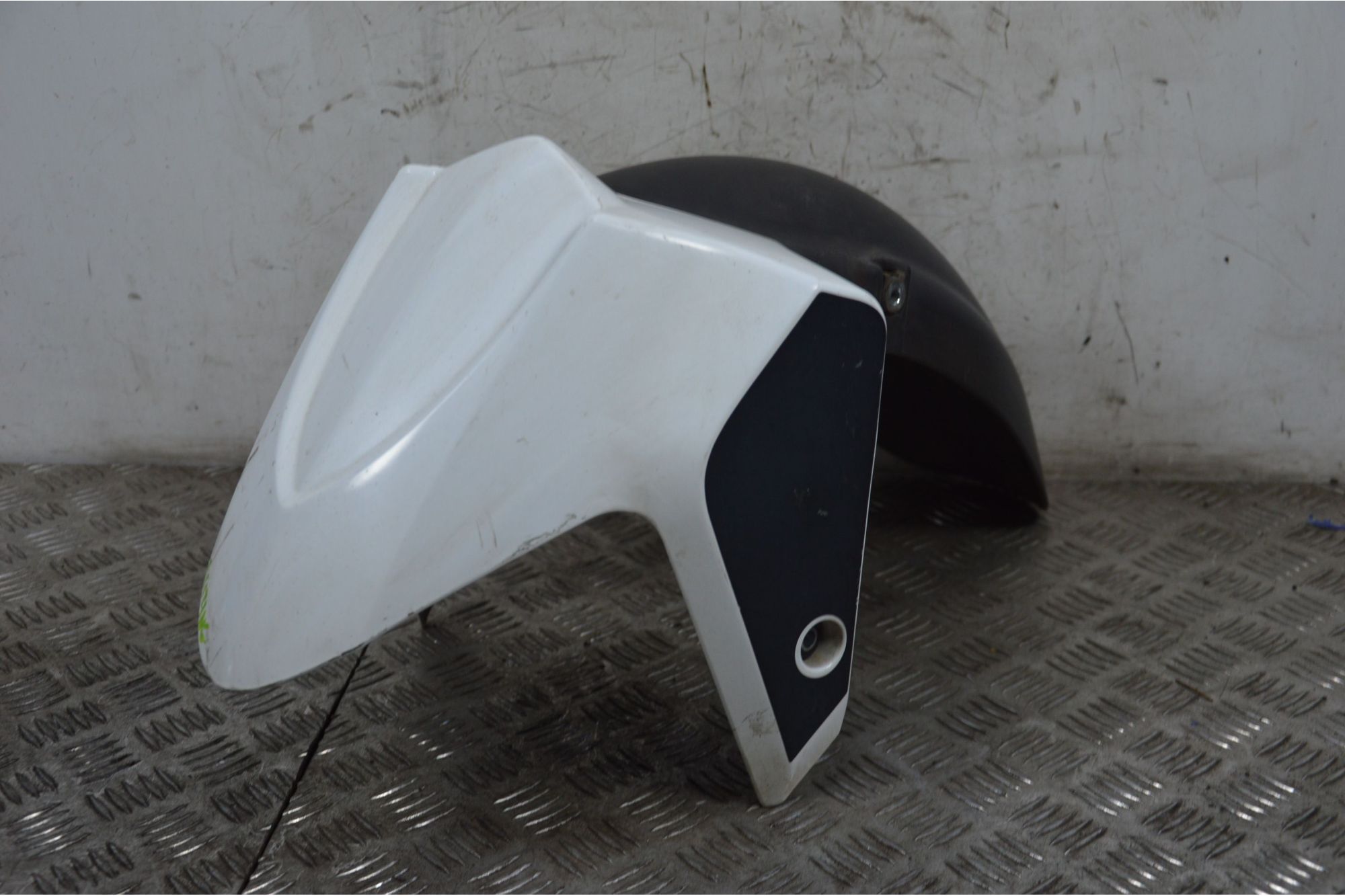 Carena Parafango Anteriore Kymco Xciting 300 R dal 2007 al 2014  1715760799543