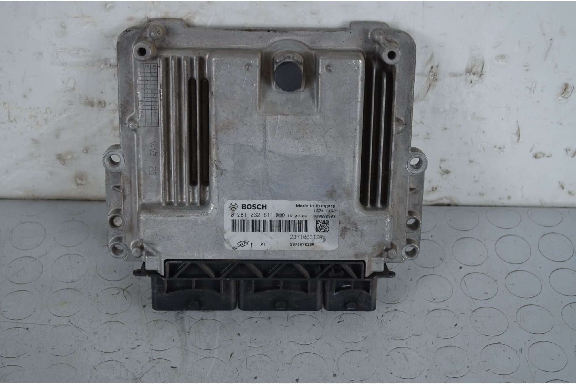 Centralina ECU Dacia Dokker dal 2013 al 2021 Cod 237107632R  1716561350810