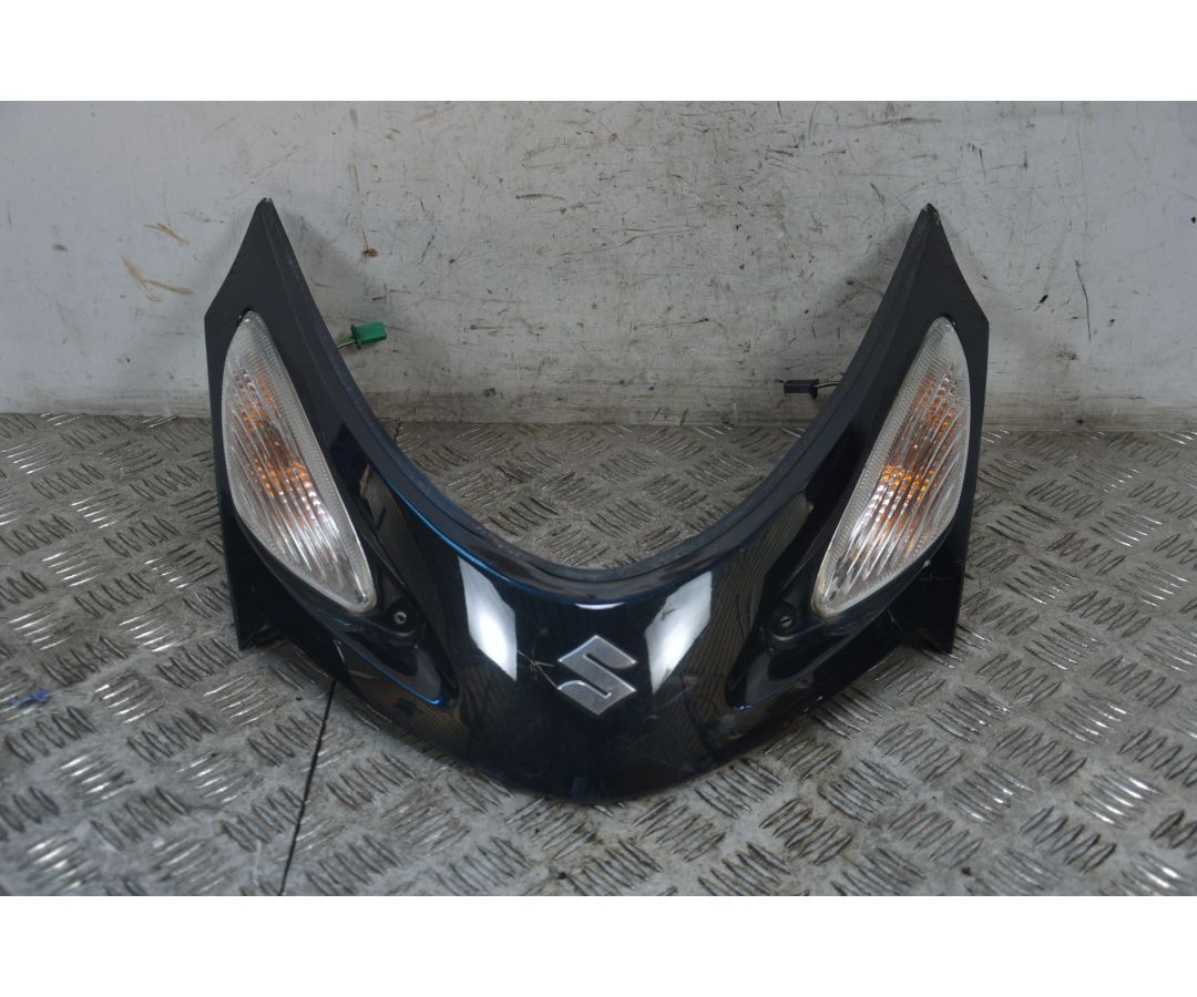 Carena Scudetto Anteriore Con Frecce Suzuki Burgman 150 Dal 2005 al 2006  1716797892603