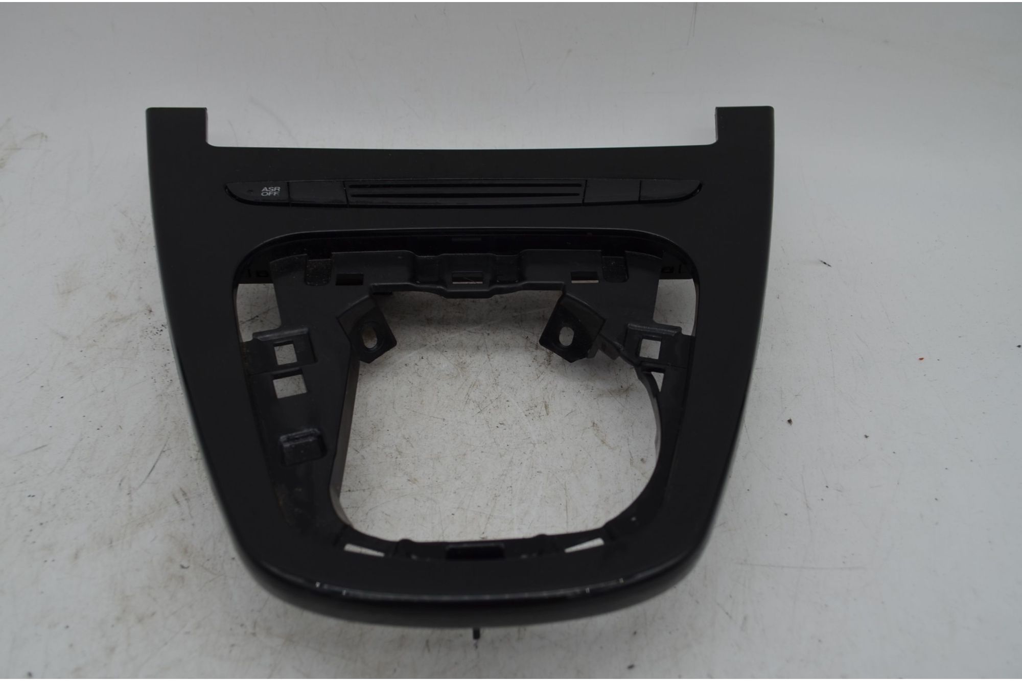 Mostrina leva del cambio Lancia Ypsilon Dal 2011 in poi Cod 735486337  1716973208792