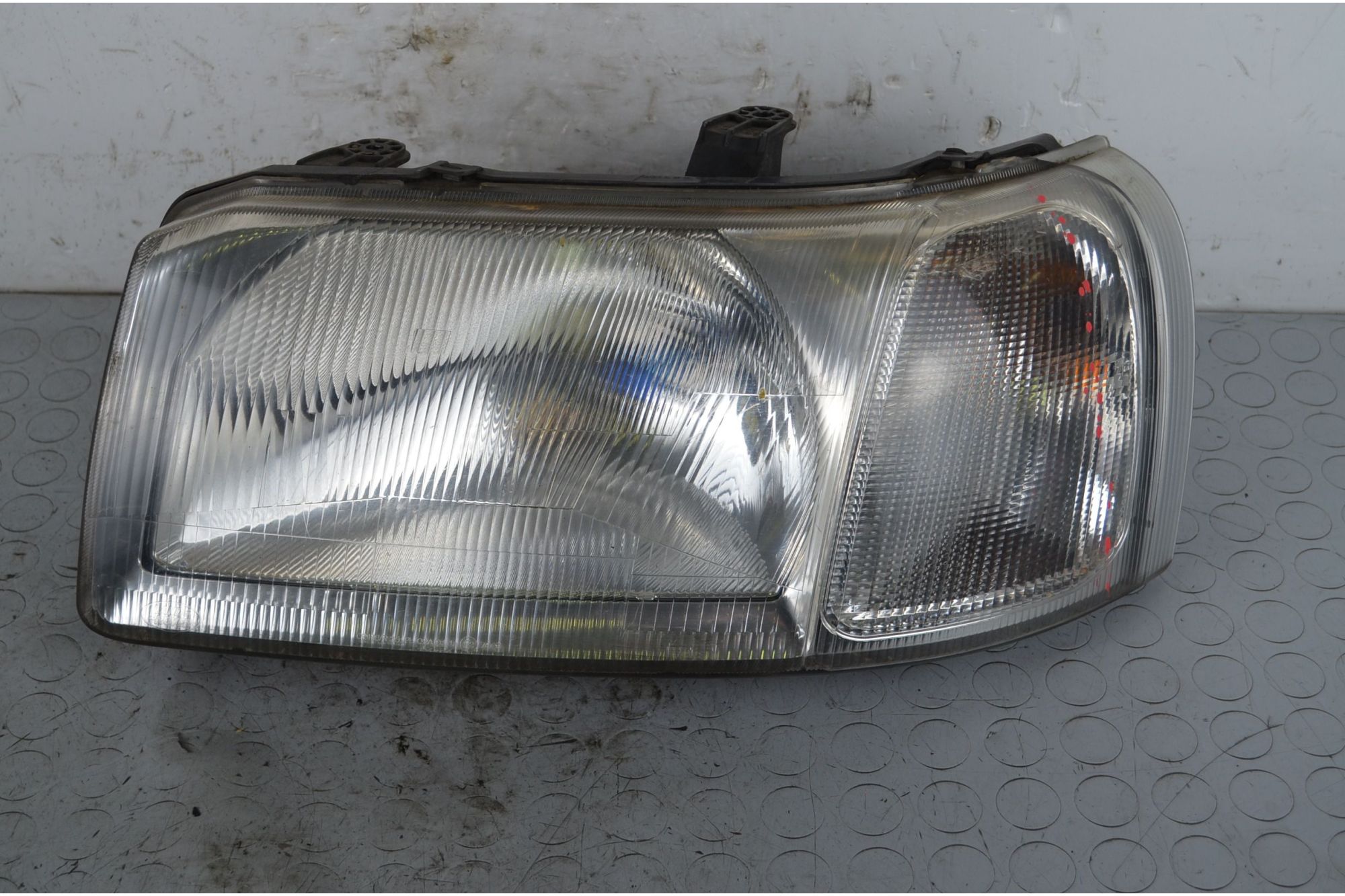 Faro Anteriore SX Land Rover Freelander I dal 1998 al 2006 Cod XBC001750  1717159464827