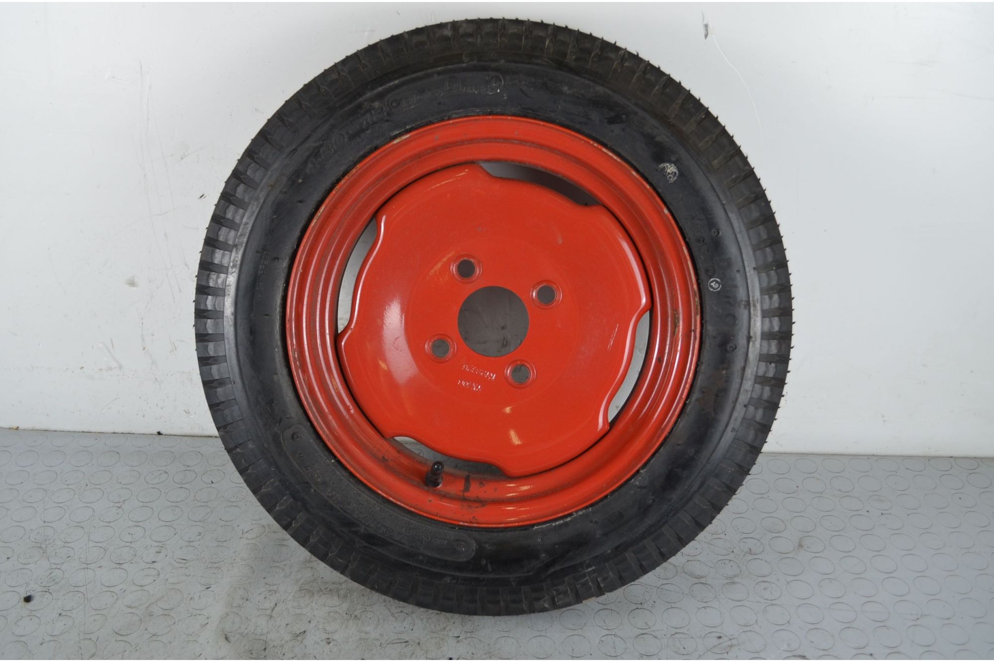 Ruota di scorta Renault 4 Dal 1961 al 1992  1717418356993