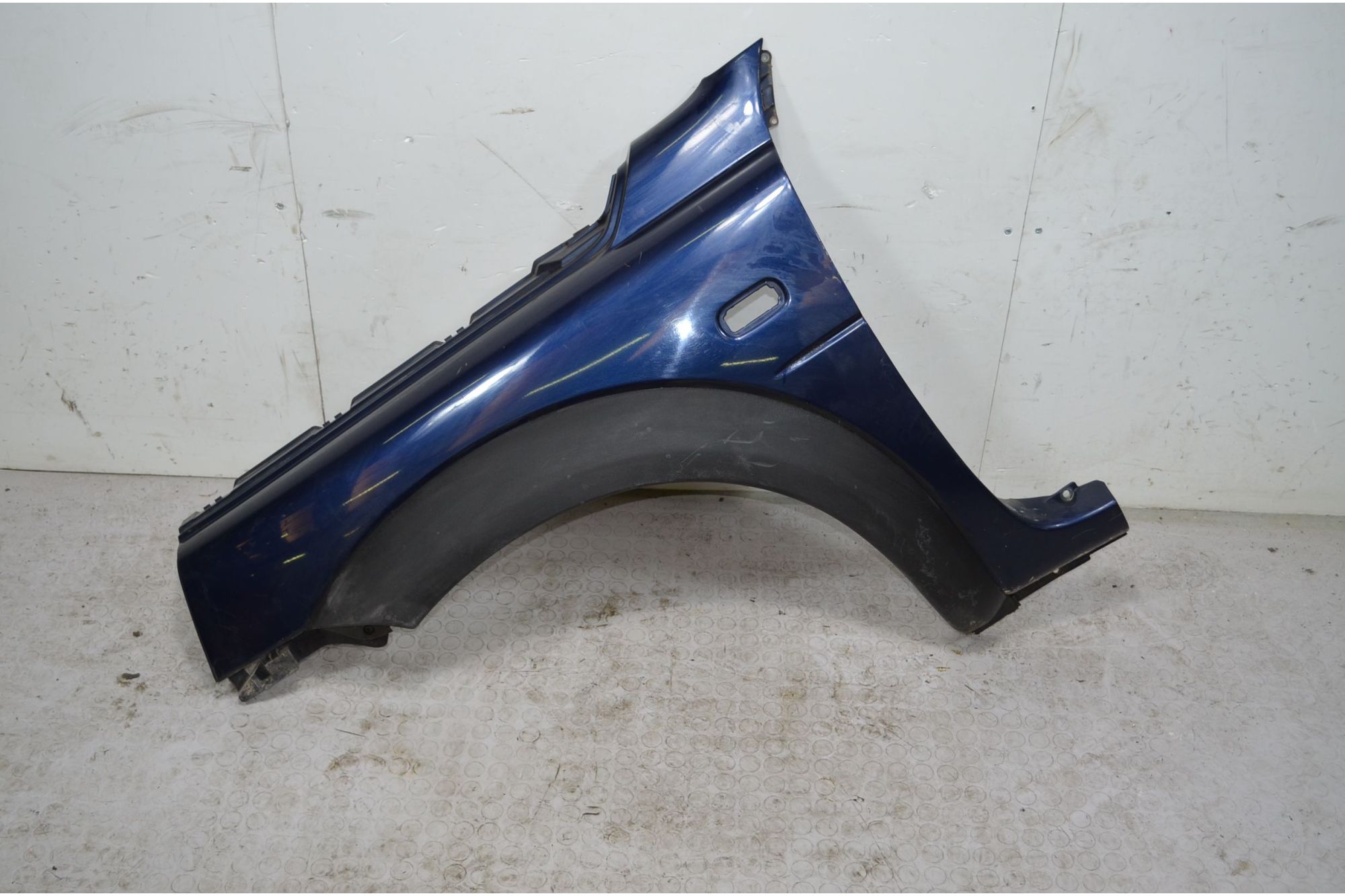 Parafango anteriore SX Land Rover Freelander Dal 1998 al 2006 Cod ASB490130  1717483769568