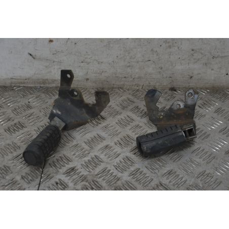 Coppia Pedane Pedalini Poggiapiedi Passeggero Aprilia Scarabeo 100 4T dal 2007 al 2019  1717510178592