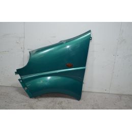 Parafango anteriore SX Renault Trafic Dal 2001 al 2006 Cod OE 7782524451  1717575735440