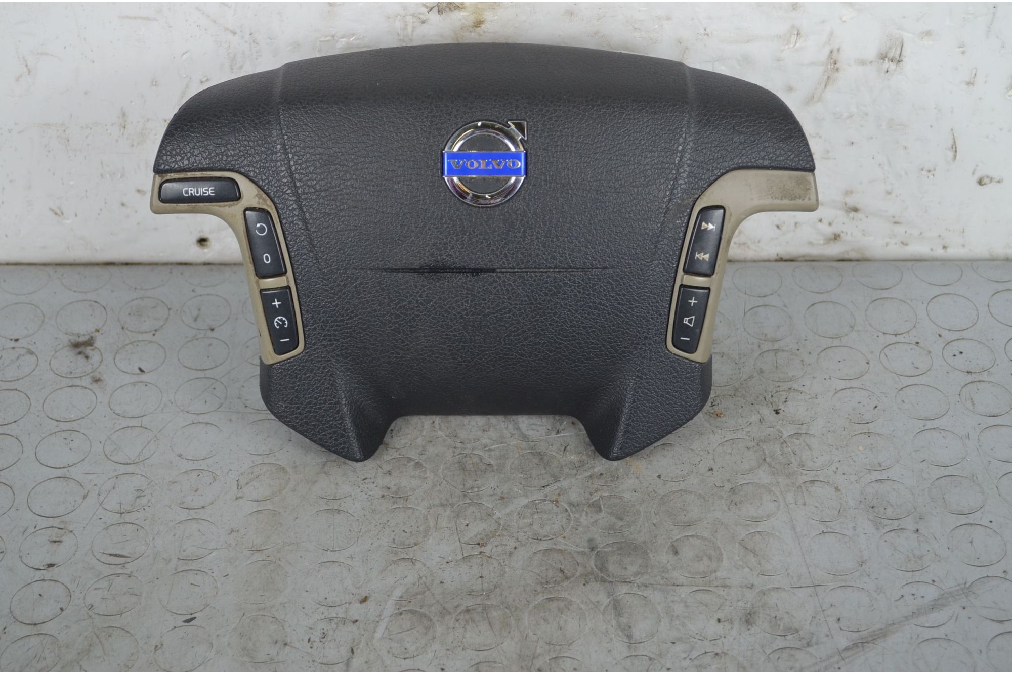 Airbag volante Volvo V70 Dal 2000 al 2007 Cod 30658933  1717665933558