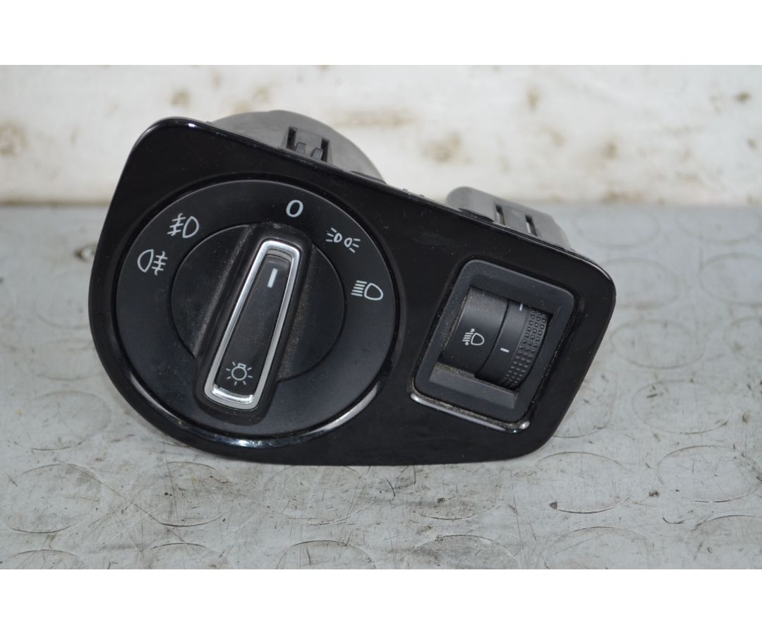 Interruttore Comando Luci Volkswagen Golf VII dal 2012 al 2019 Cod 5G0941431BFWZU  1717666683247