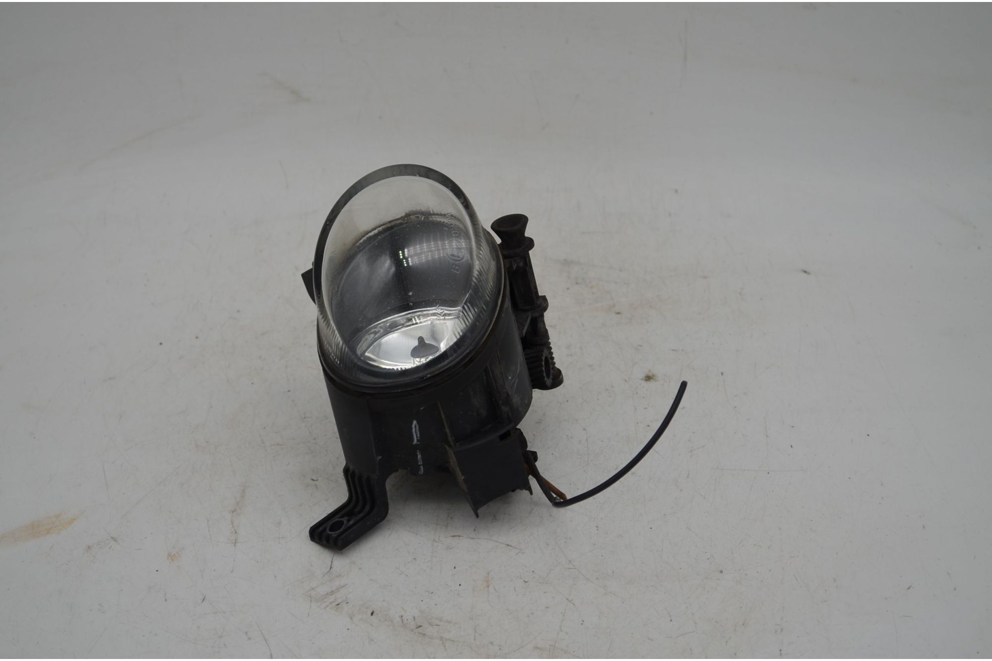 Faro fendinebbia anteriore DX Audi A3 8P dal 2003 al 2013 Cod 8e0941700c  1718003787437