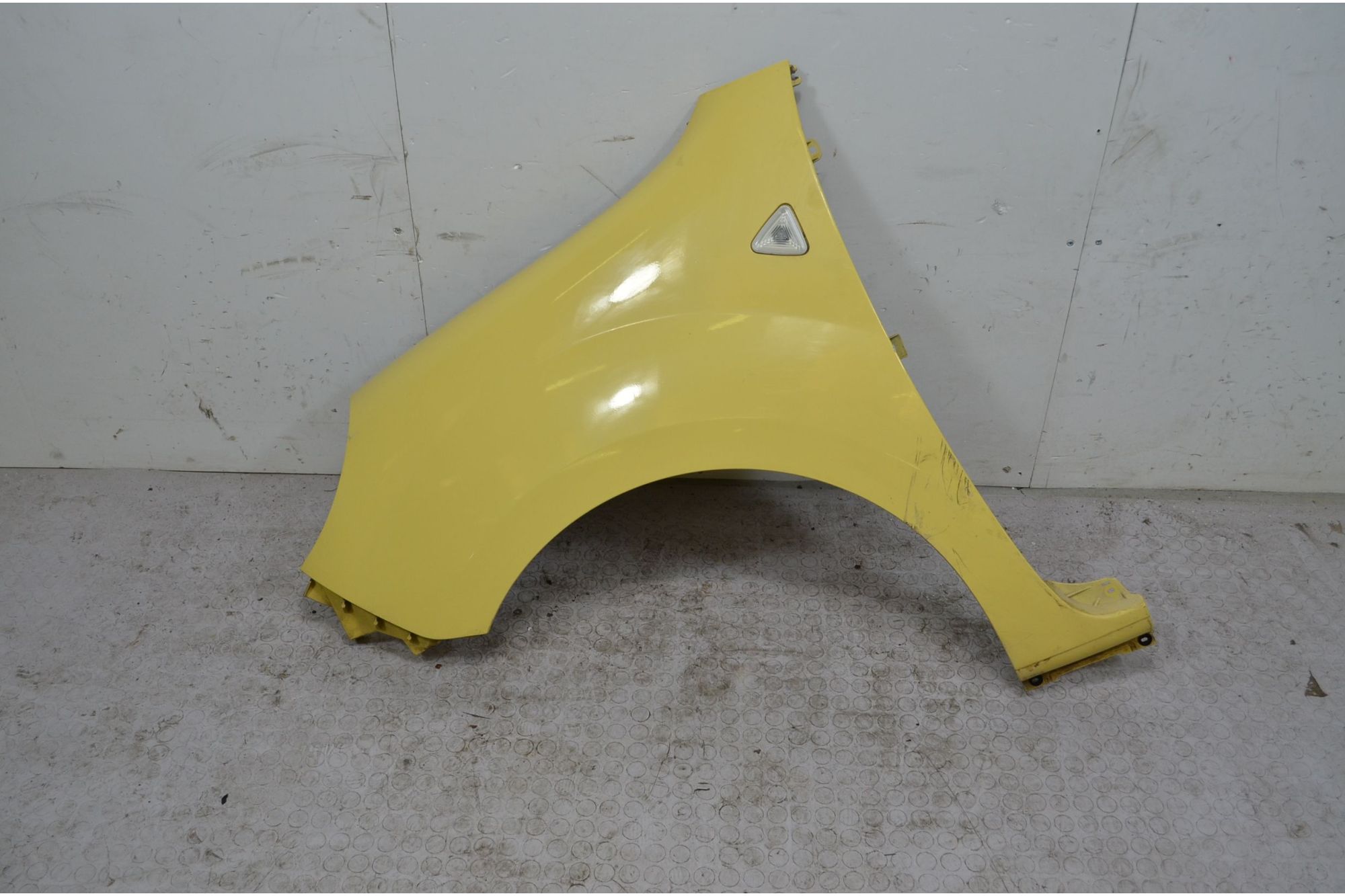 Parafango Anteriore SX Renault Kangoo dal 2008 al 2013 Cod 631011587R  1718004714265