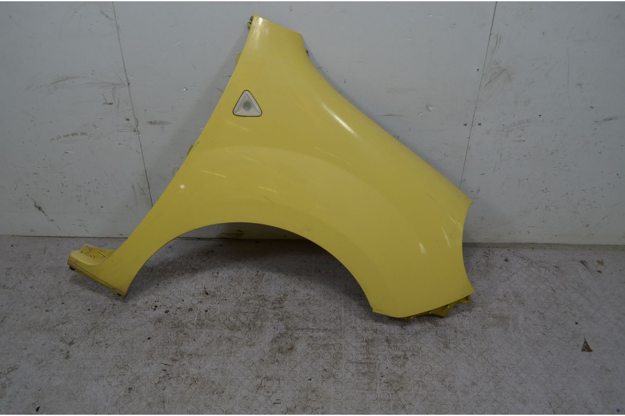 Parafango Anteriore DX Renault Kangoo dal 2008 al 2013 Cod 631009162R  1718005200859