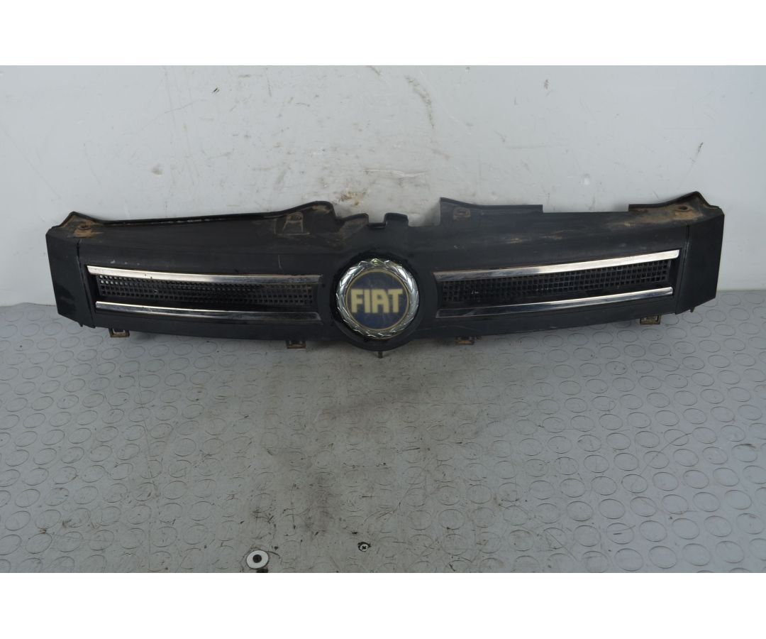 Griglia anteriore Fiat Panda Dal 2003 al 2012 Cod 735356803  1718017075131