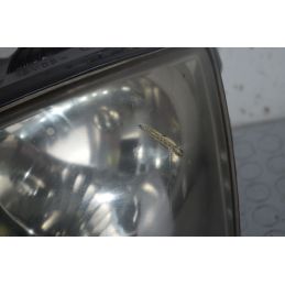 Faro fanale anteriore SX Kia Sorento Dal 2002 al 2006 Cod OE 921013E120  1718186536334