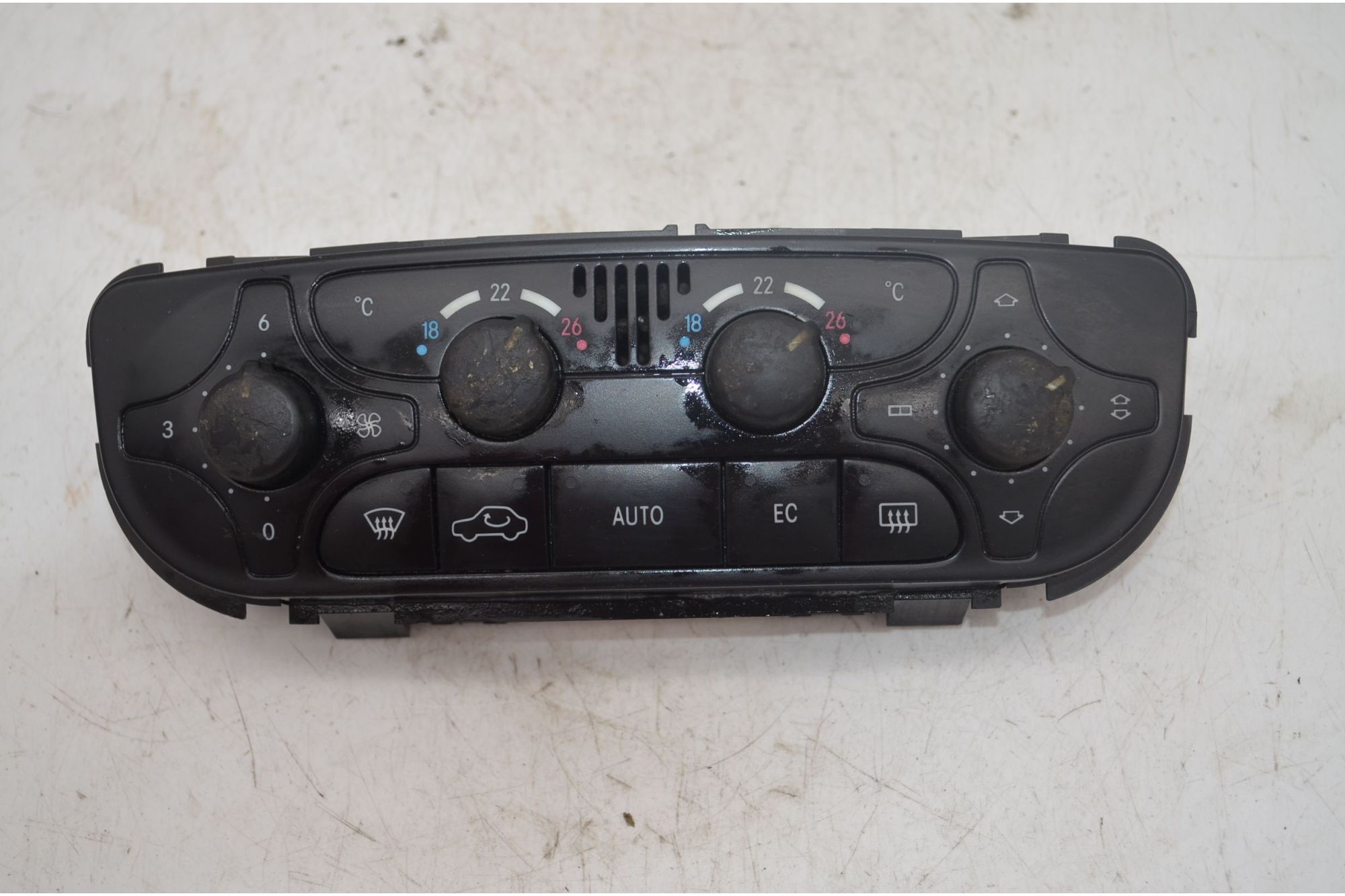 Controllo comando clima Mercedes Classe C W203 Dal 2000 al 2007 Cod A2038300785  1718189257878